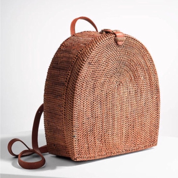 Handmade Ata rattan, back pack / purse new in box - Picture 1 of 5